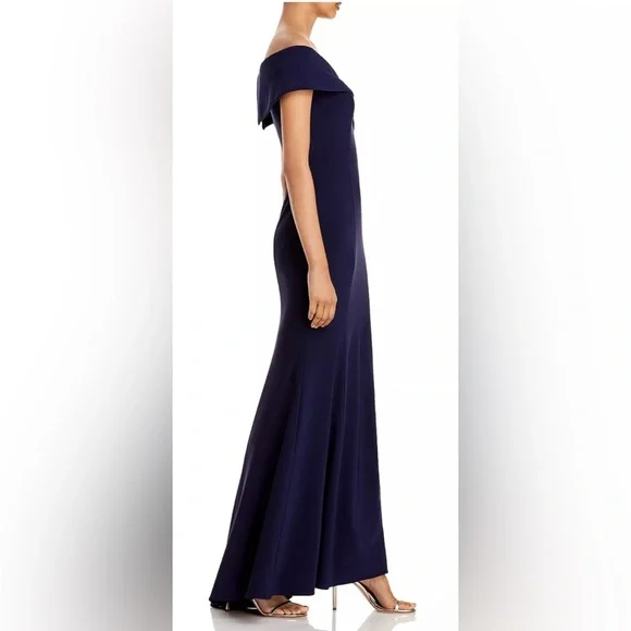 💙 NWT! Navy Off The Shoulder Slit Gown - Picture 3 of 12